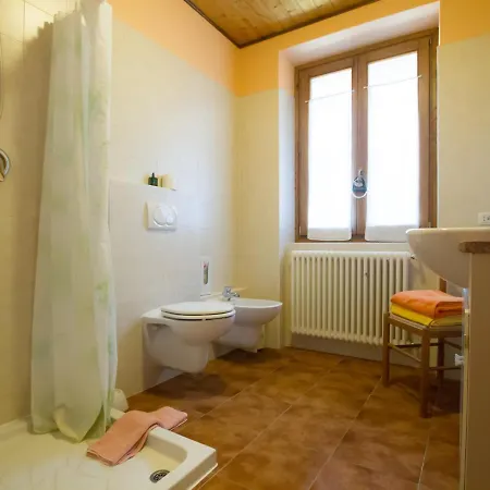 Il Nido Dello Svasso -foresteria Lombarda- Oda ve Kahvaltı